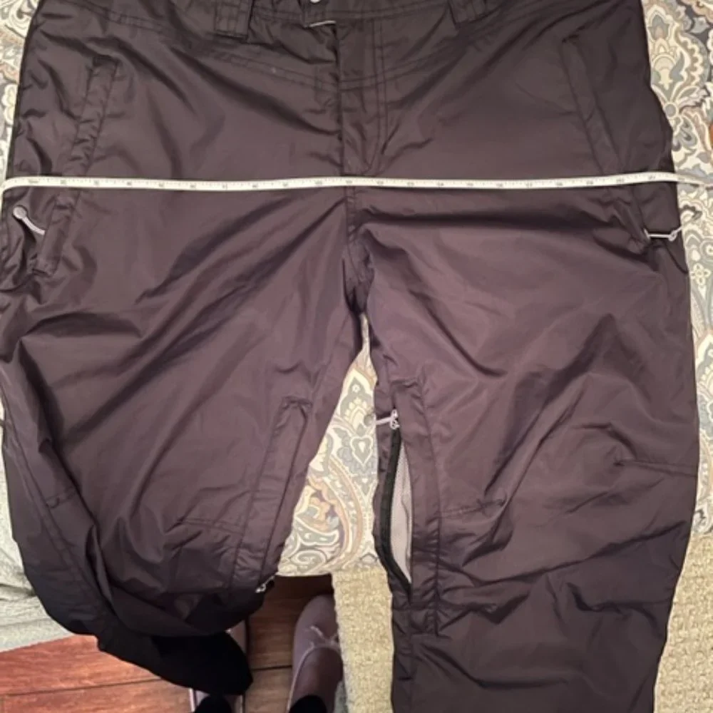 Betty Rides Ski/Snow Boarding Pants - Picture 10 of 12